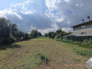 teren de vanzare