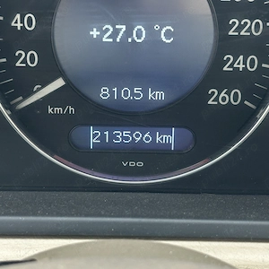 Mercedes E 220 - imagine 3