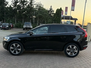 Volvo XC60 - imagine 8
