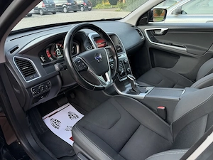 Volvo XC60 - imagine 17