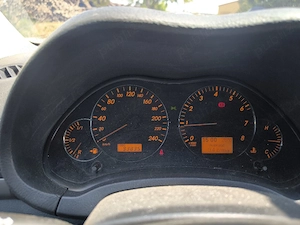 Toyota Avensis T25 - imagine 3