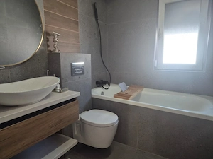 Casa individuala de inchiriat in AeroCity Tunari – 125 mp utili, 330 mp teren - imagine 11