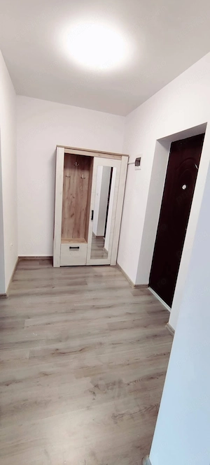 Închiriem apartament cu 2 camere, in centrul comunei Crișeni, la 2 km de Zalau. - imagine 2