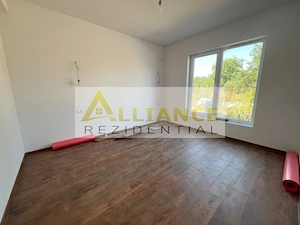 Casa Individuala - 4 camere - 400 M de STV - imagine 13
