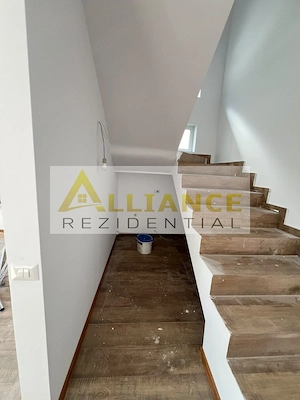 Casa Individuala - 4 camere - 400 M de STV - imagine 14