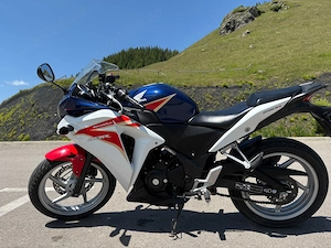 Honda CBR 250 R 2012 A2 - imagine 2