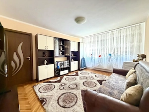 Apartament 4 camere, mobilat/utilat cu boxa in CF - zona Dacia