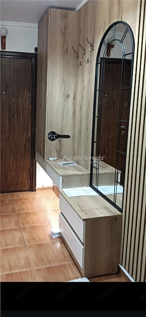 Apartament 2 deomandat, mobilat, utilat, CT, etaj 1 - Rovine - imagine 12