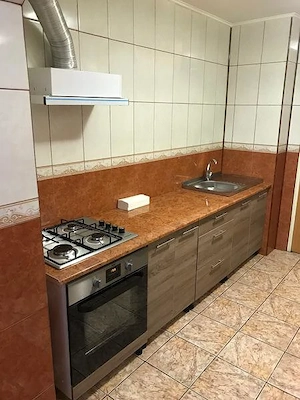 Închiriez apartament 3 camere Bd. Uverturii - imagine 3