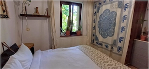 Apartament cochet,2 camere, ,cu gradina,la casa Ultracentral,Dealul Cetatii - imagine 9