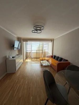 Ap 3 camere Complex-Stadion - imagine 2