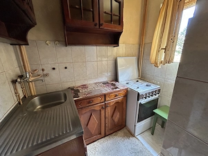 Vand URGENT,FOARTE CONVENABIL,garsoniera confort I, st.38 mp.,etaj 2 din 4,in Micalaca,str.Savarsin - imagine 5
