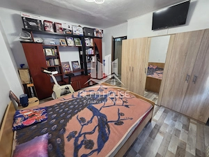 Vand 4 camere Decomandat zona Centrala  - imagine 5