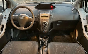 Toyota Yaris VVT-i 998 cm 76.000 km  - imagine 5