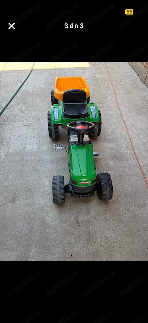 Tractor cu pedale copii 