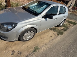 Opel Astra H - imagine 2