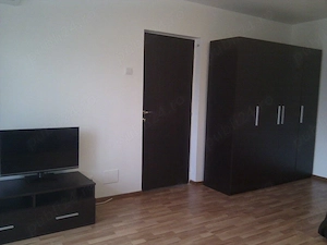 Piata Alba Iulia, Unirii, Burebista -- garsoniera - imagine 3