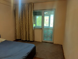 Apartament 3 camere, 45 mp, zona Valea Rosie - imagine 2