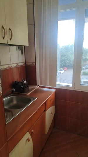 Apartament 3 camere, 58.20 mp, zona Lapus  - imagine 7