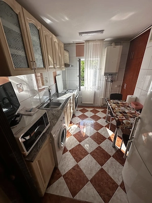 Apartament de vanzare 3 camere, etajul 2, cart. Dealul Florilor - imagine 6