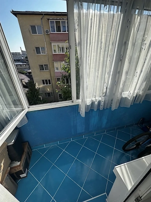 Apartament de vanzare 3 camere, etajul 2, cart. Dealul Florilor - imagine 5