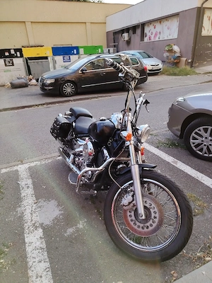 Se vinde Yamaha Dragstar 650cc SAU SCHIMB CU AUTO - imagine 5