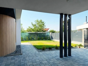 Casa de vanzare cu 4 camere in zona Dealuri Oradea - imagine 2