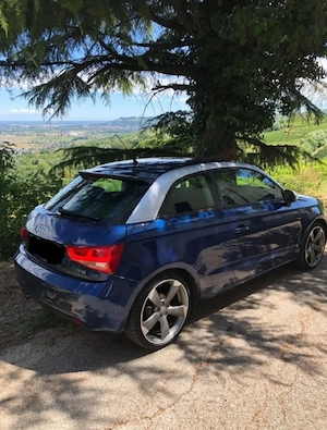 Audi A1 Sportback 1.4 TFSI Ambition 122 Cp -2011 - imagine 3