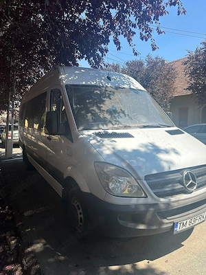 Vând Mercedes Benz Sprinter 2013 ,19 +1 locuri -stare excelentă  - imagine 2
