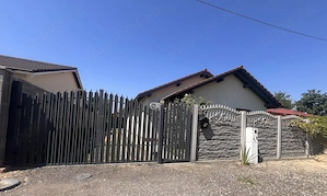 Casa individuala mobilata neg