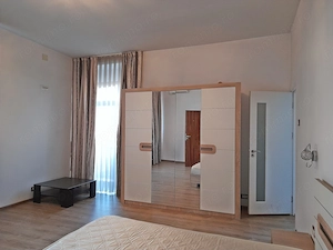 Apart.ultracentral 2 cam.et.1, pe str.Evreilor Deportati 64, Oradea - imagine 7