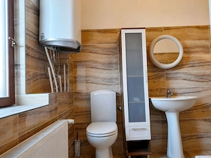 Apart.ultracentral 2 cam.et.1, pe str.Evreilor Deportati 64, Oradea - imagine 11