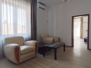 Apart.ultracentral 2 cam.et.1, pe str.Evreilor Deportati 64, Oradea - imagine 2