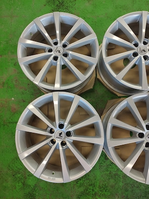 4 Jante noi R18 5X100 R18 J7,5 ET40 VW AUDI SEAT SKOda - imagine 2