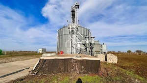 Baza receptie si depozitare cereale 3000 tone | 2 ha teren | Utilata complet  - imagine 3