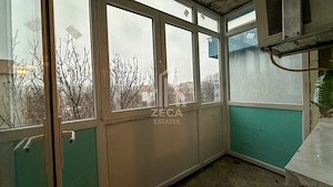 Apartament cu 4 camere | 81,5 mp | 2 bai | 2 Balcoane | Dunavat 14 | De Renovat  - imagine 5