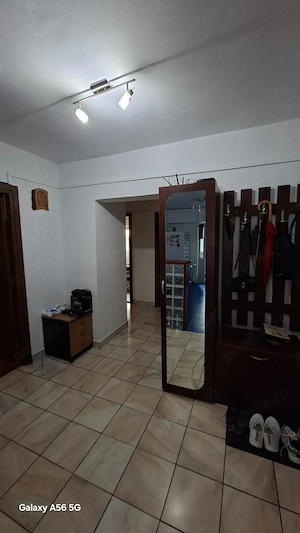 Proprietar   Apartament 3 camere DECOMANDAT, 74 mp, 2 Băi - Brasov - imagine 6