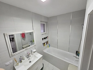 De inchiriat ap cu 3 camere, semidecomandat, 70 mp , Florilor - imagine 9
