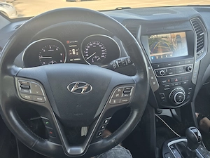 Hyundai Santa Fe Facelift 2017 | 2.2 CRDi | 200 CP | 4x4 | Cutie automată | Full Option | 137.000 km - imagine 10