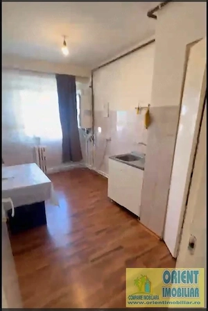Casa de Cultura, de inchiriat apartament 2 camere, gaze, NEMOBILAT - imagine 5