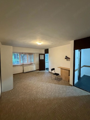 Garsonieră decomandată | 37 mp | Bloc 1990 | 75.000   | Ideală pentru locuit sau investiție - imagine 2