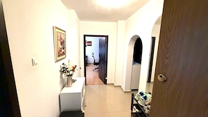 Vânzare Apartament 3 Camere Hol în H, 2 Băi – Calea Vitan Vis-a-vis Mall Vitan