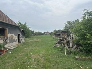Casa de vânzare în localitatea Gurbediu  - imagine 2