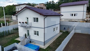 Casa cu etaj, 4 camere, 600 mp teren, Valea Lupului - imagine 16
