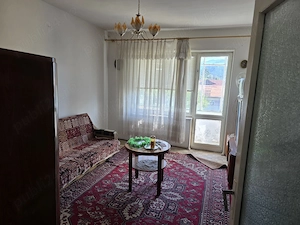 Vand apartament 2 camere Tractorul  - imagine 6