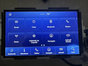 Kit Navigatie SYNC 3 Waze Spotify Videoplayer Ford Focus Mondeo Kuga C-Max Mustang - imagine 5