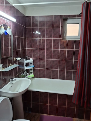 Apartament 3 camere, etaj 1, zona Liceu Auto - imagine 4