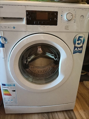 mașina de spălat rufe Beko