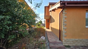 Casa individuala 5 camere | teren 575 mp | aproape de centrul Dumbravitei - imagine 2