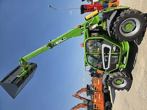 Incarcator telescopic Merlo 35.7-140, ridica 3,5 tone la 7m, 140cp-81900 eur+Tva - imagine 15